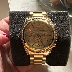 Michael Kors Gold Tone Crystal-Trim Chronograph Bracelet Watch